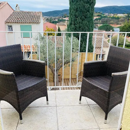 Mazet Renove Golfe De St Tropez Сasa de vacaciones